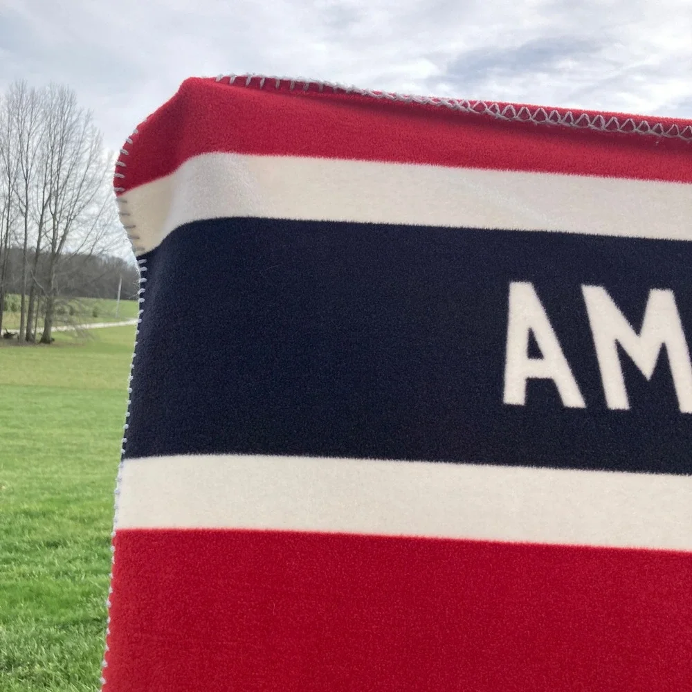 American‎ Eagle Outfitters Fleece Throw Blanket 48x60 inches Red White Blue Logo